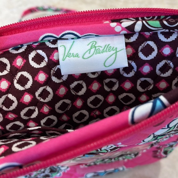 💗NWT💗 Vera Bradley Cupcakes Pink Mini Hipster - Picture 4 of 7